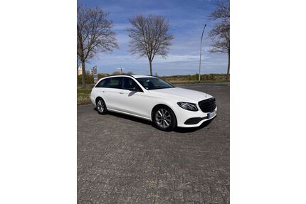 Mercedes-Benz E 220 Gebrauchtwagen