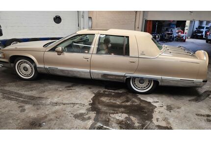 Cadillac Fleetwood Gebrauchtwagen