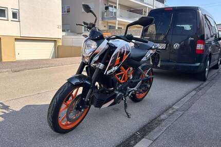 KTM 390 Duke Gebrauchtwagen