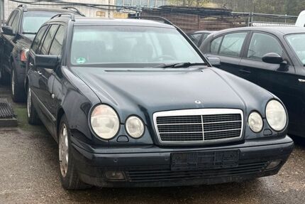 Mercedes-Benz E 240 Gebrauchtwagen
