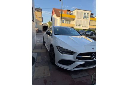 Mercedes-Benz CLA 200 Shooting Brake Gebrauchtwagen