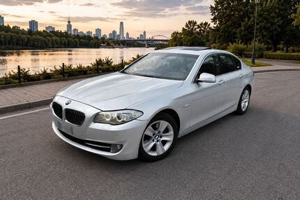 BMW 528 