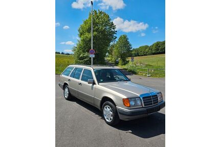 Mercedes-Benz 230 Gebrauchtwagen