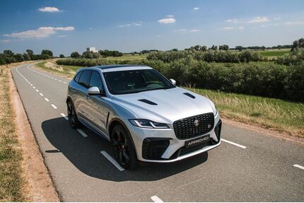 Jaguar F-Pace 