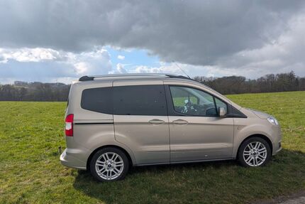 Ford Tourneo Courier Gebrauchtwagen