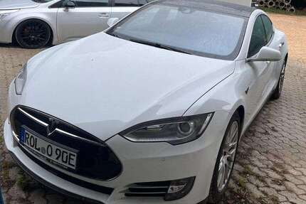 Tesla Model S Gebrauchtwagen