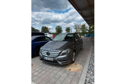 Mercedes-Benz B 180 Gebrauchtwagen