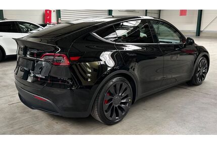 Tesla Model Y Gebrauchtwagen