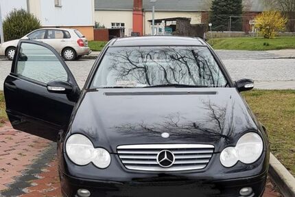 Mercedes-Benz C 200 Gebrauchtwagen