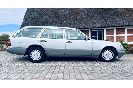 Mercedes-Benz E 200 Gebrauchtwagen