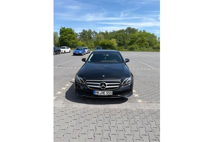 Mercedes-Benz E 220 Gebrauchtwagen