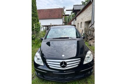 Mercedes-Benz B 150 Gebrauchtwagen