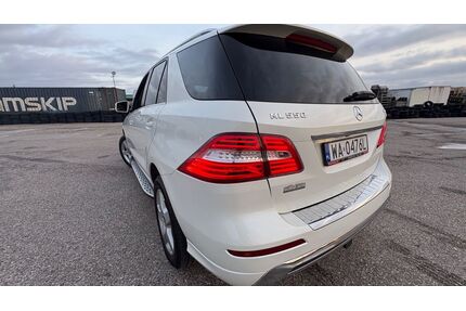 Mercedes-Benz ML 500 