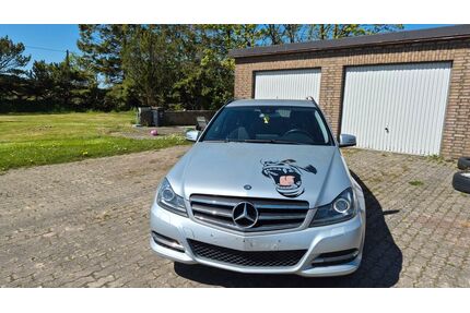 Mercedes-Benz 220 Gebrauchtwagen