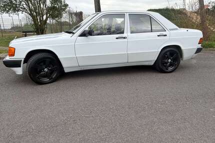 Mercedes-Benz 190 Gebrauchtwagen