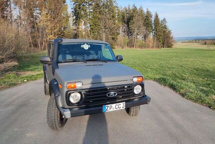 Lada Niva Gebrauchtwagen
