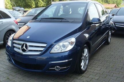 Mercedes-Benz B 180 Gebrauchtwagen