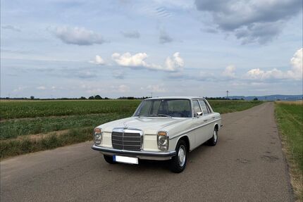 Mercedes-Benz 220 Gebrauchtwagen