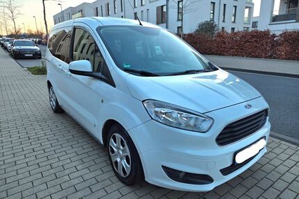 Ford Tourneo Courier Gebrauchtwagen