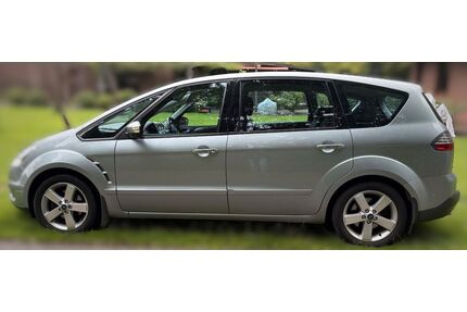 Ford S-Max Gebrauchtwagen