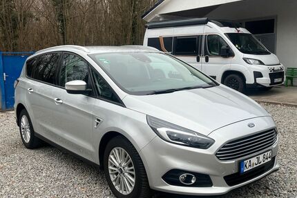 Ford S-Max Gebrauchtwagen