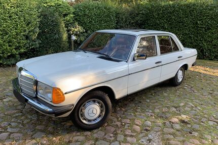 Mercedes-Benz 240 Gebrauchtwagen