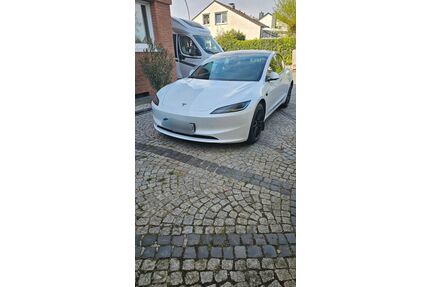 Tesla Model 3 Gebrauchtwagen