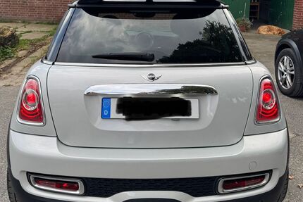 Mitsubishi Cooper SD 