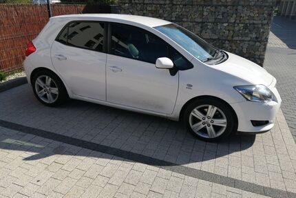 Toyota Auris Gebrauchtwagen