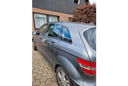 Mercedes-Benz B 200 Gebrauchtwagen
