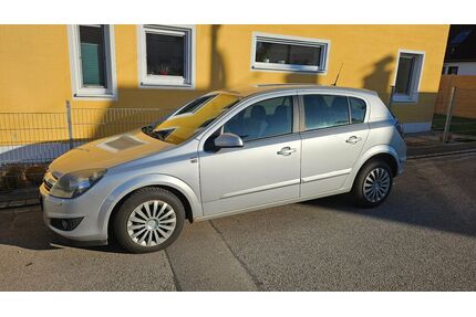 Opel Astra Gebrauchtwagen