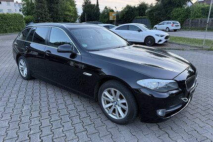 BMW 525d Touring*Leder,Navi,Xenon,Automatik* Gebrauchtwagen
