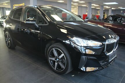BMW 220 Active Tourer NEW MODELL - LED - Navi - Kamera 