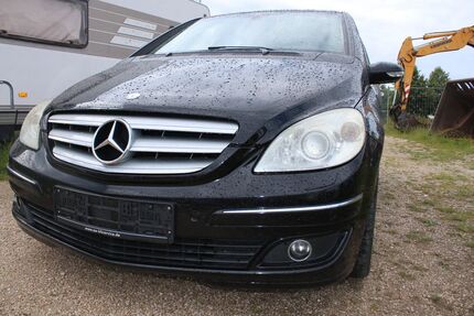Mercedes-Benz B 180 Gebrauchtwagen