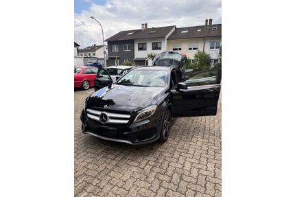 Mercedes-Benz GLA 180 Gebrauchtwagen