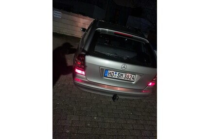 Mercedes-Benz CE 220 