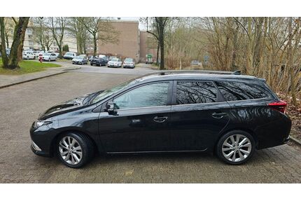 Toyota Auris Touring Sports Gebrauchtwagen