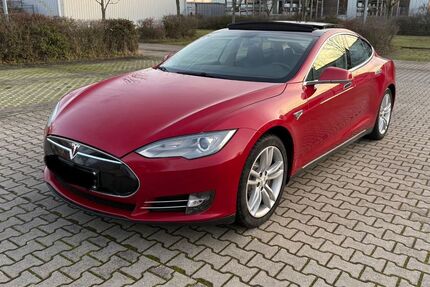 Tesla Model S Gebrauchtwagen