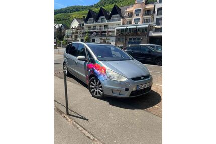 Ford S-Max Gebrauchtwagen