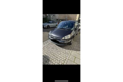 Peugeot 807 Gebrauchtwagen