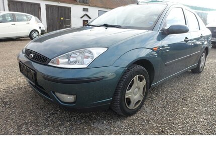 Ford Focus Finesse ohne TÜV Klima AHK Alu WR 4xAirbag Gebrauchtwagen