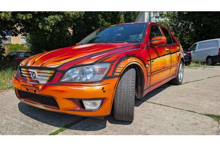 Lexus IS 200 Gebrauchtwagen
