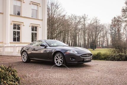 Jaguar XK 