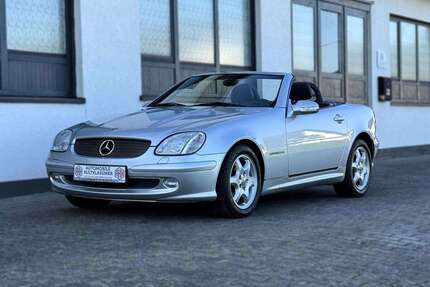 Mercedes-Benz SLK 230 