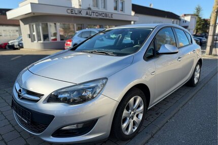 Opel Astra J 1.4 Lim. Edition SHZ PDC Gebrauchtwagen