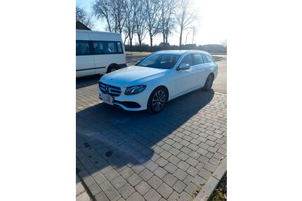 Mercedes-Benz E 220 Gebrauchtwagen