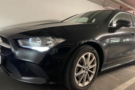 Mercedes-Benz CLA 180 Shooting Brake Gebrauchtwagen