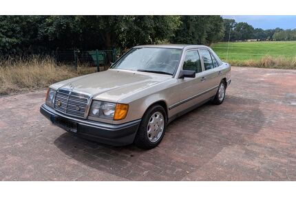 Mercedes-Benz 260 Gebrauchtwagen