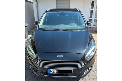 Ford S-Max Gebrauchtwagen