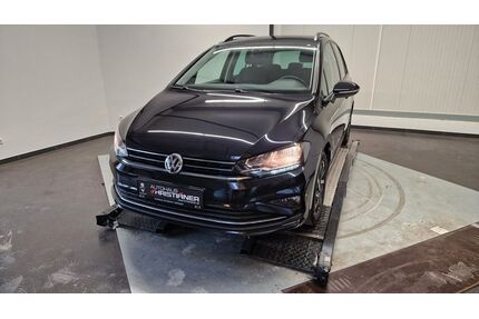 VW Golf Sportsvan Gebrauchtwagen